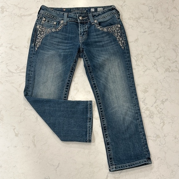 Miss Me Embellished Cuffed Capri Women’s Jeans Size 27 - Picture 7 of 16